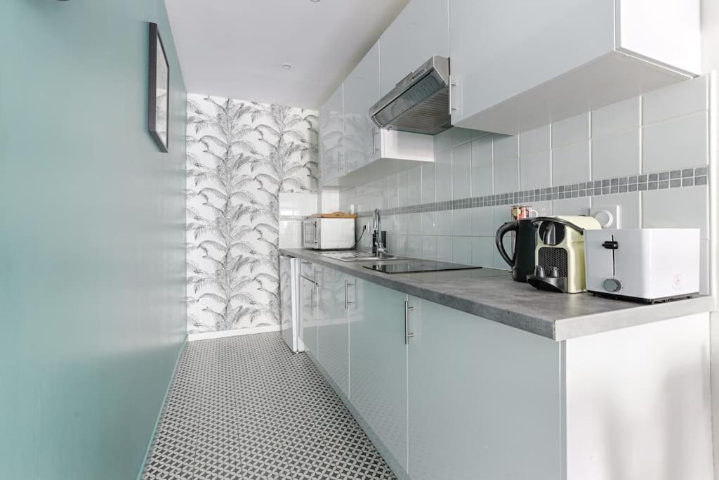 Apartment Saint Fargeau Gambetta Iv Lovely 4p 1br